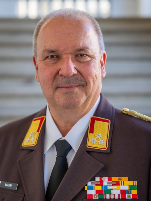 Wolfgang Mayr